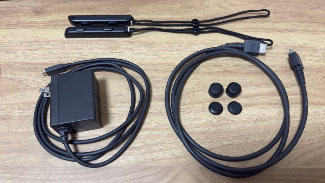 Nintendo Switch 本体 ケース付き ガラスフィルム付き