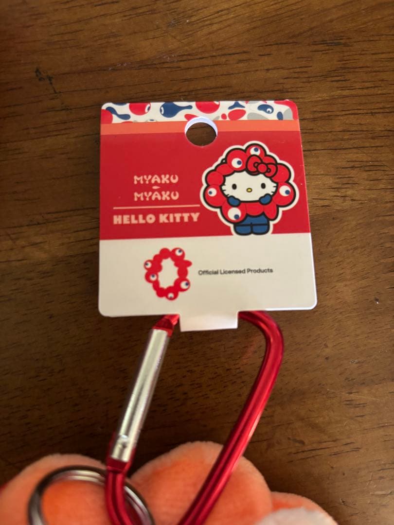 推しカラーサンリオ　ミャクミャク　なりきりぬいぐるみ　カラビナBC 3点セット