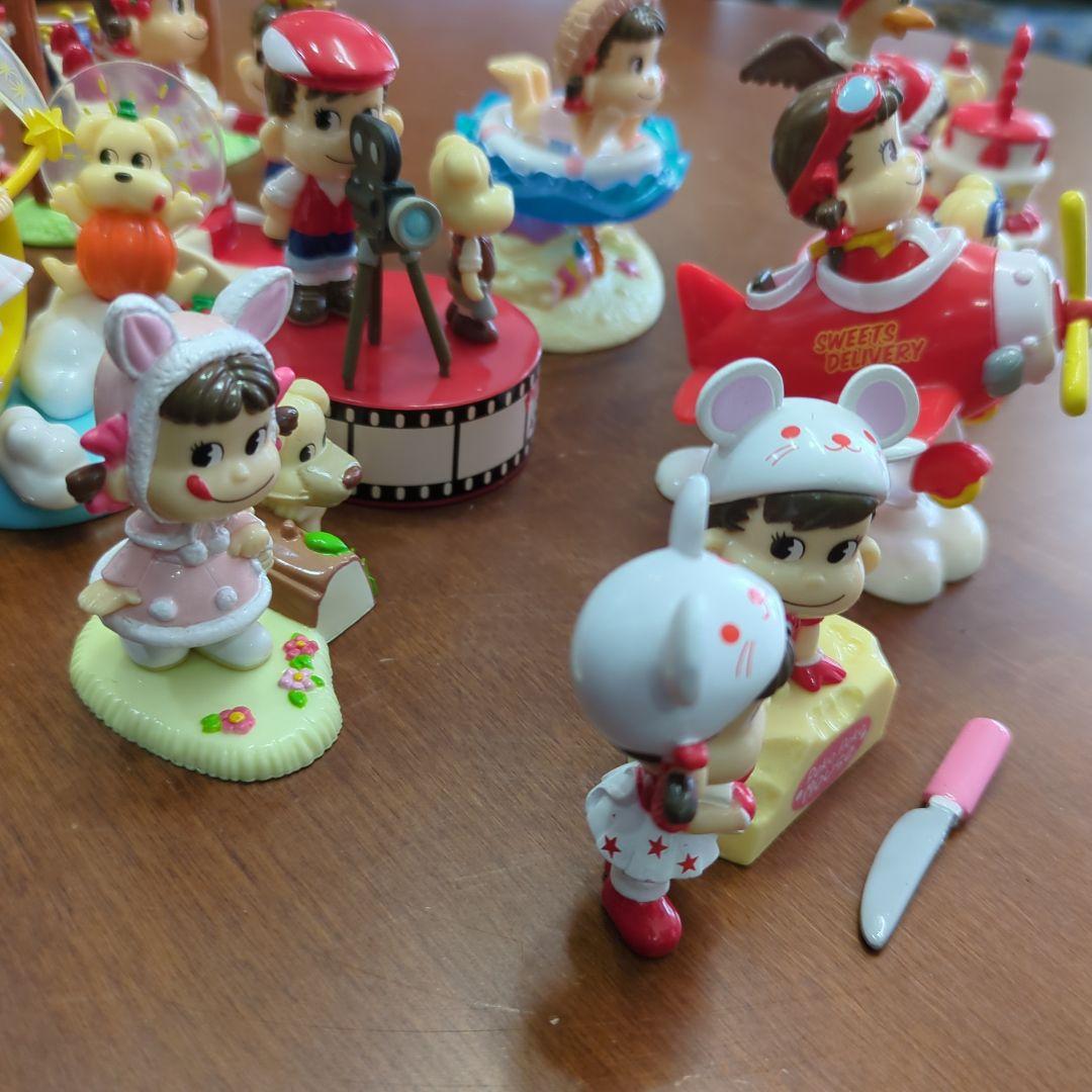 レトロ　ペコ&ポコストーリーシリーズ　フィギュア　ペコちゃん　10個