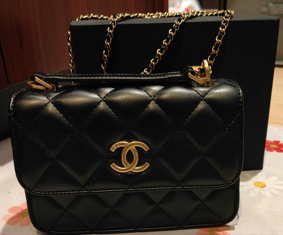 本日特別価格ノベルティCHANEL マトラッセ ブラックレザー バッグ