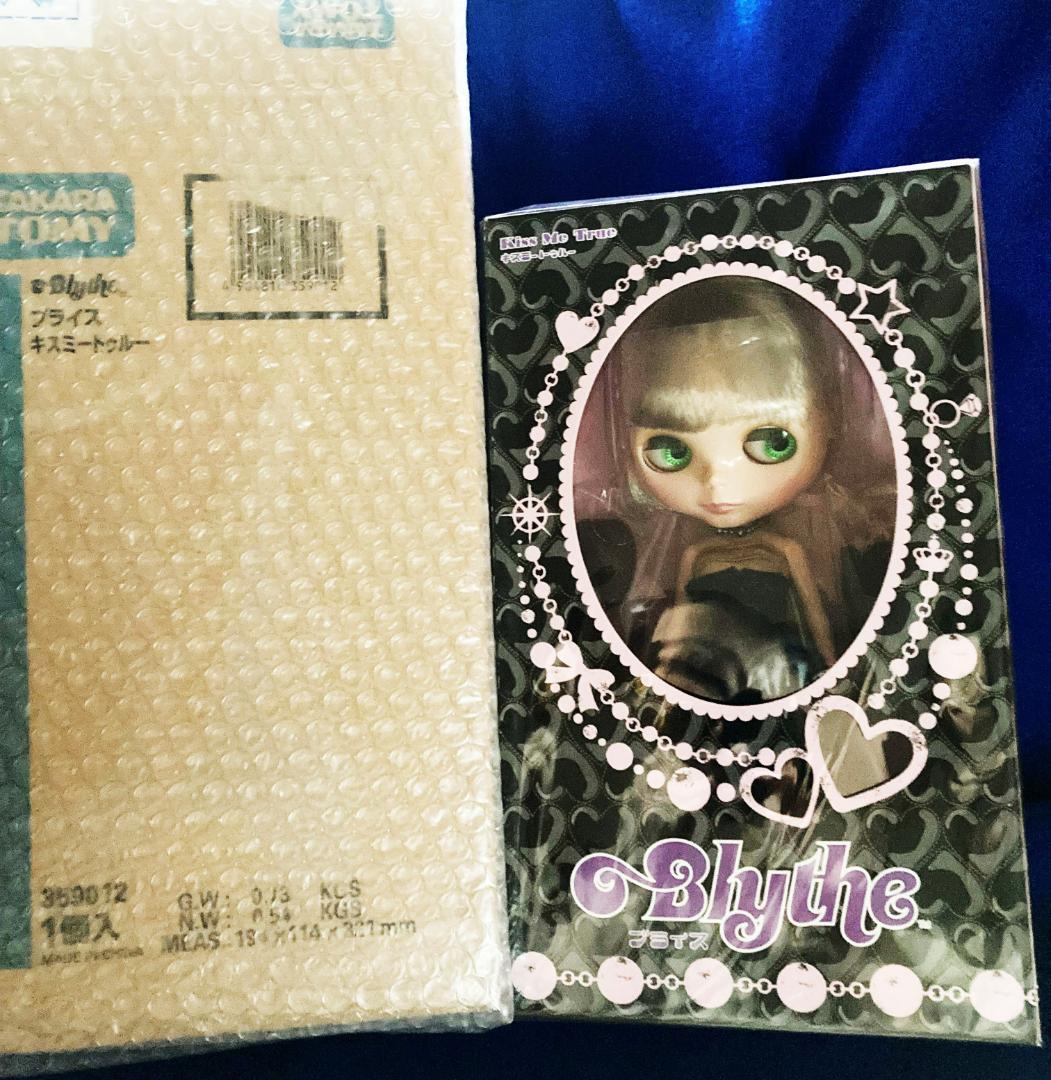 未開封・未使用！CWC限定Blythe　ネオブライス　キスミートゥルー♪