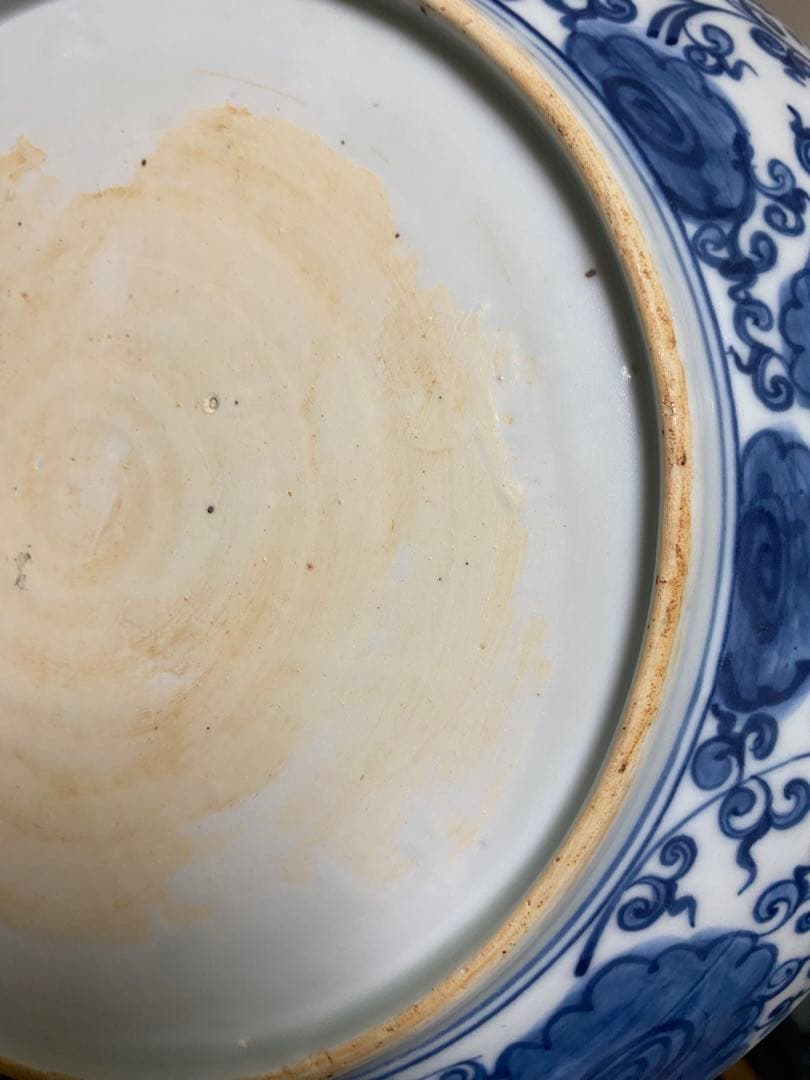 清朝　青白磁の神話的生物の皿　セット2枚