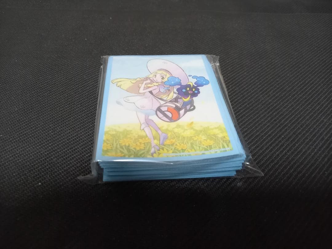 リーリエ&コスモッグ　スペシャルBox