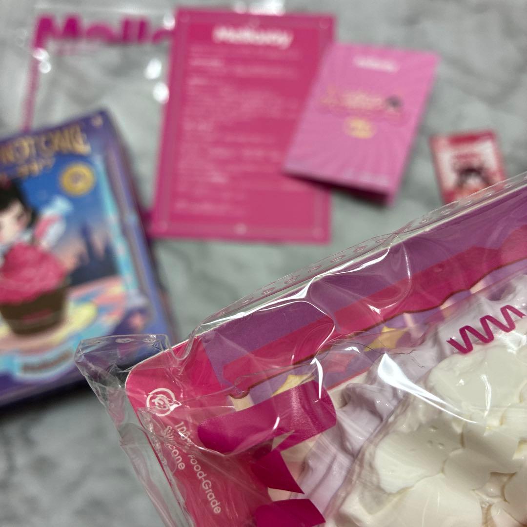 Mellojoy メロジョイ　カップケーキか？　シークレット スクイーズ