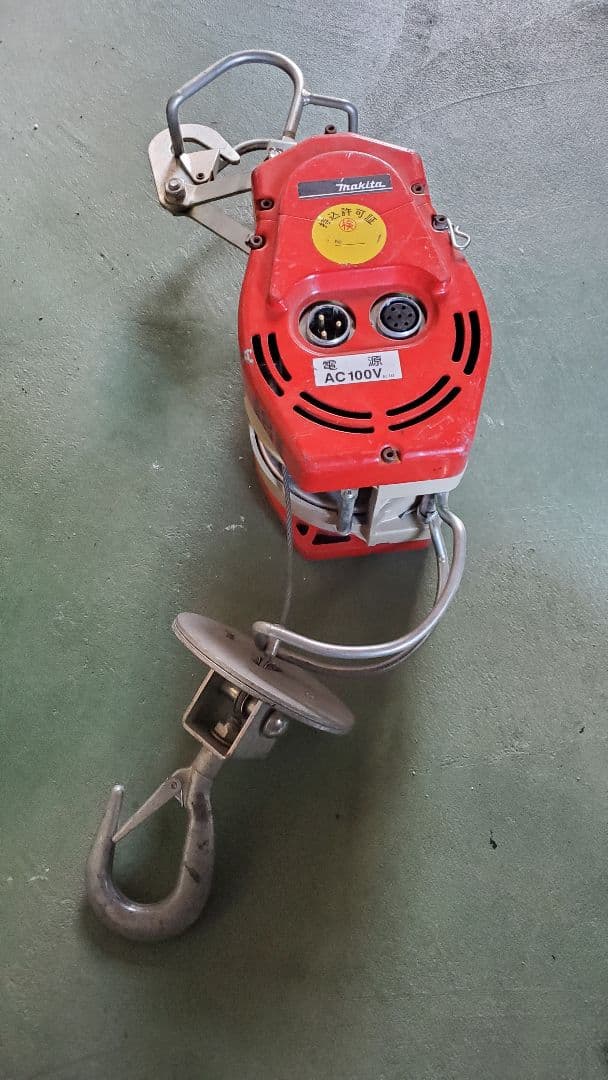 マキタ 小型ホイスト  ウインチ