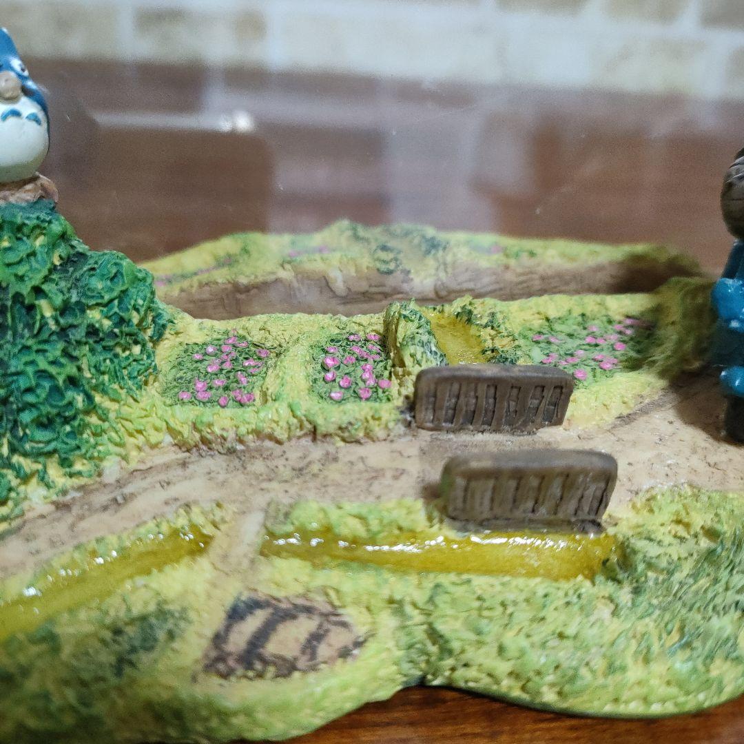 【廃盤品】となりのトトロ 1999年カレンダースタンド お引越し ベネリック