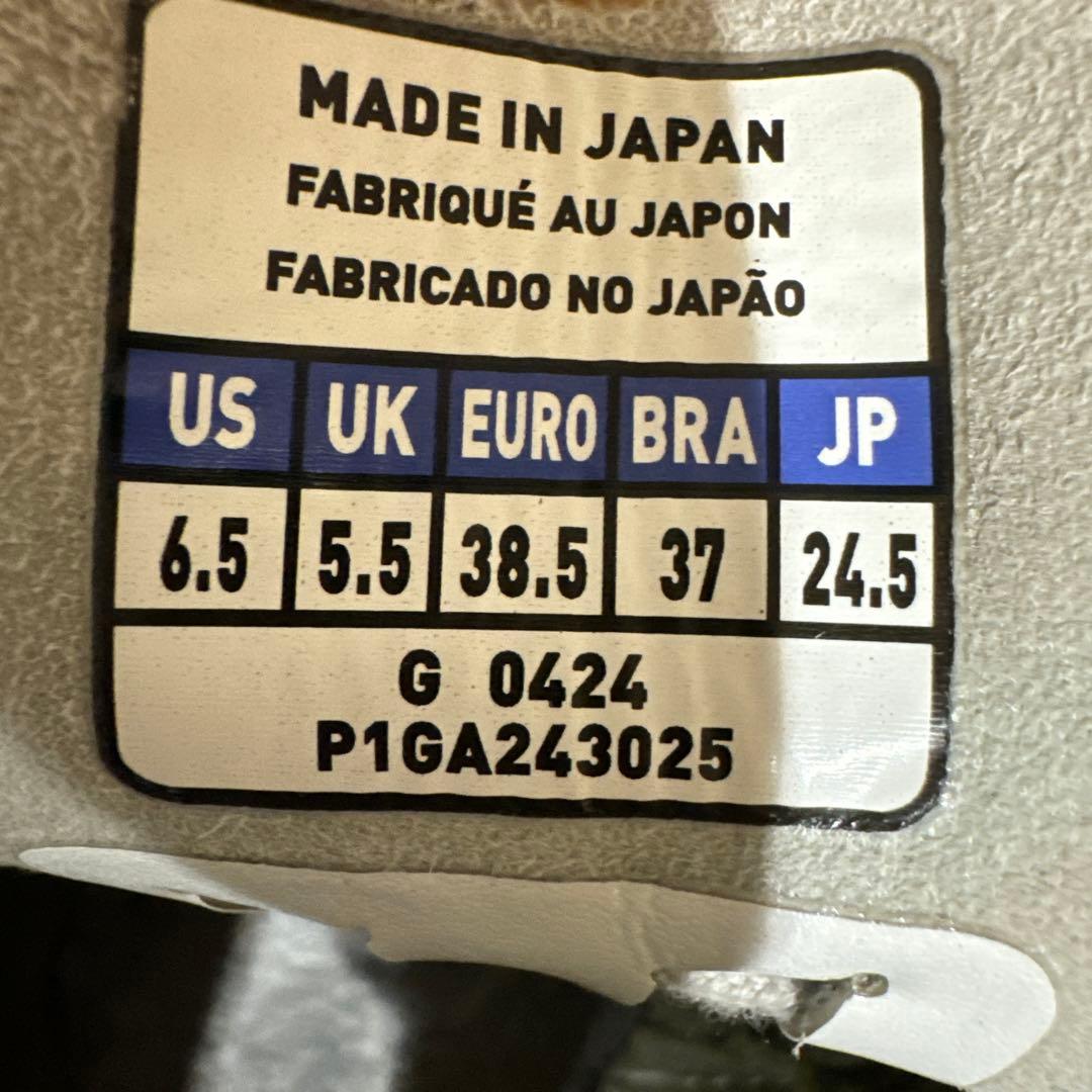 サッカースパイク