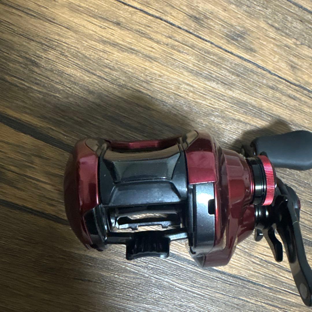 SHIMANO Scorpion MGL 150HG ベイトリール