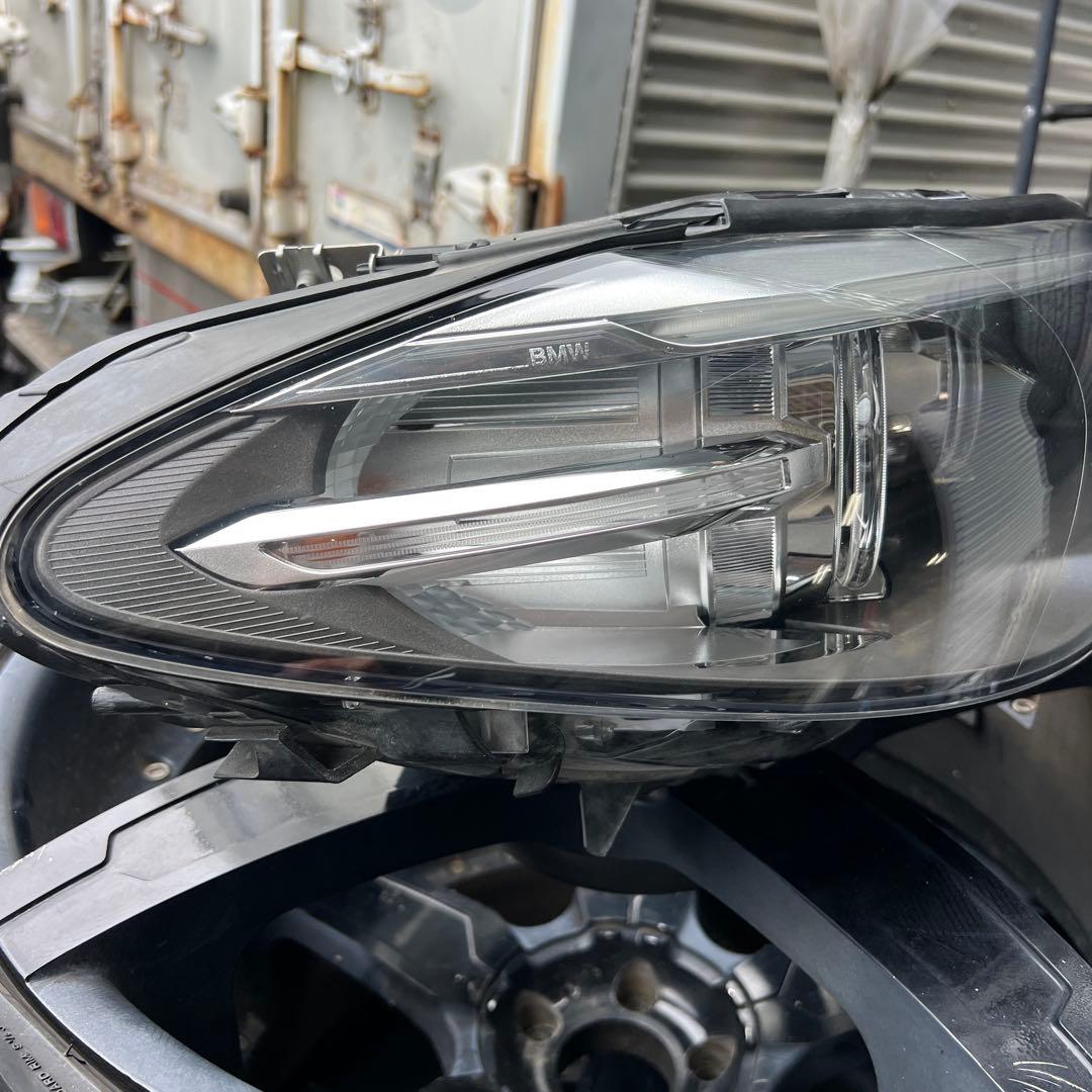  5シリーズf10f15 後期　ヘッドライト 中古
