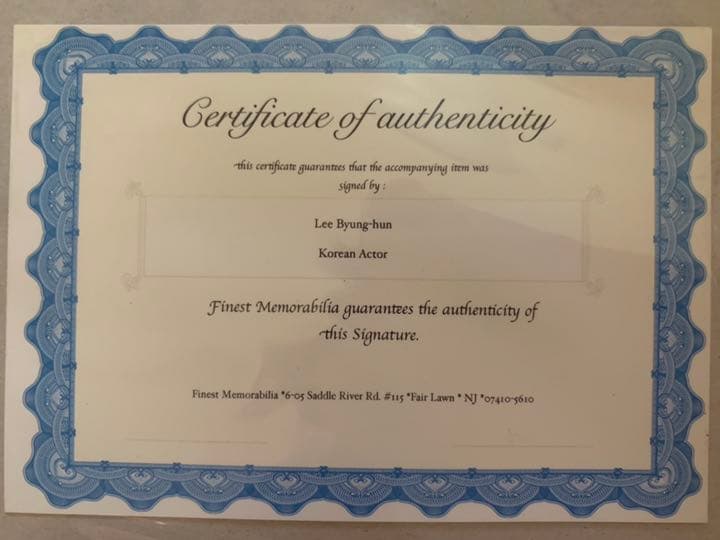 イ・ビョンホンの直筆サイン入り生写真6枚セット額縁入りです‼️保証書付きです。