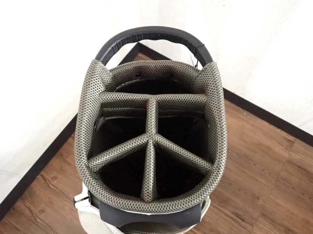 新品 TravisMathew キャディバッグ 7AI900-2KHK-OS