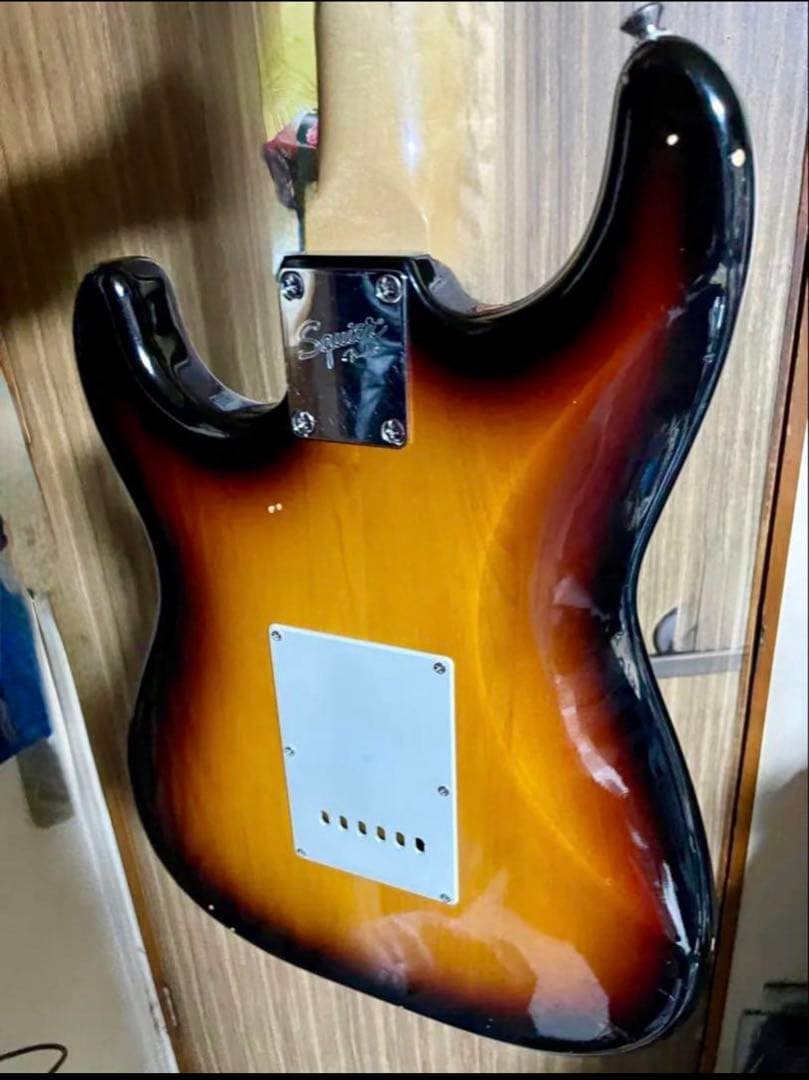 Squier ストラトキャスター by fender