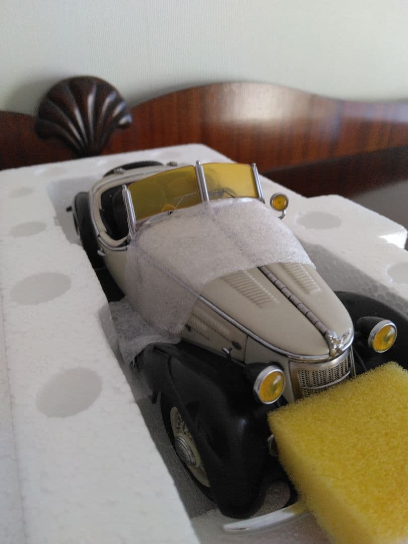 初期型 CMC アウディ ロードスター ミニカー