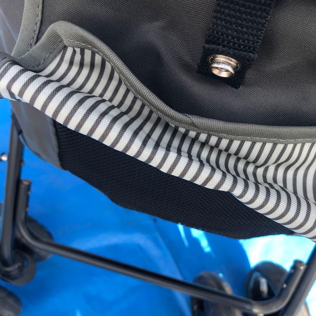 ※ただいまお値下げ中 ※ ブラック ペットカート 　発送はお盆明けになります。