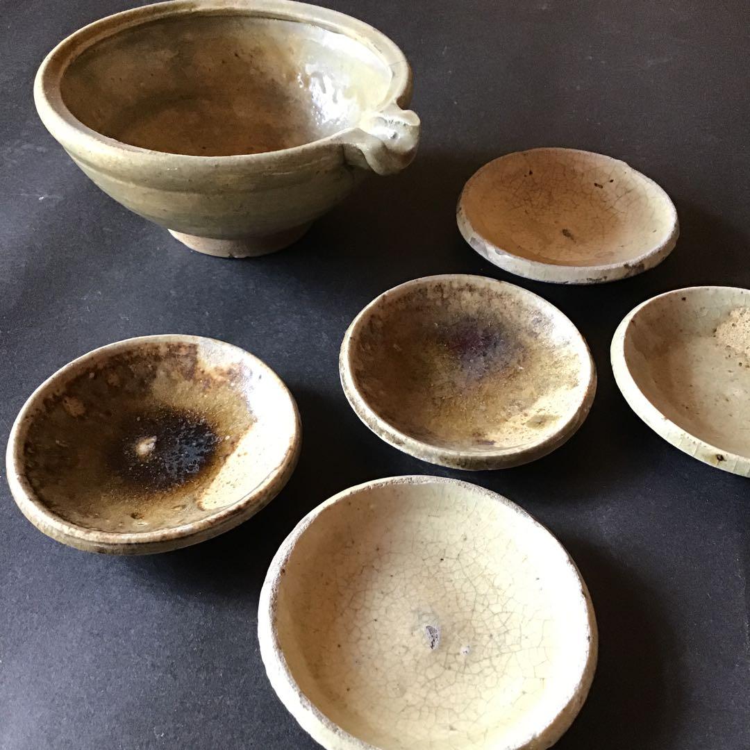 江戸時代片口　小皿　セット　味のある古い焼き物です。