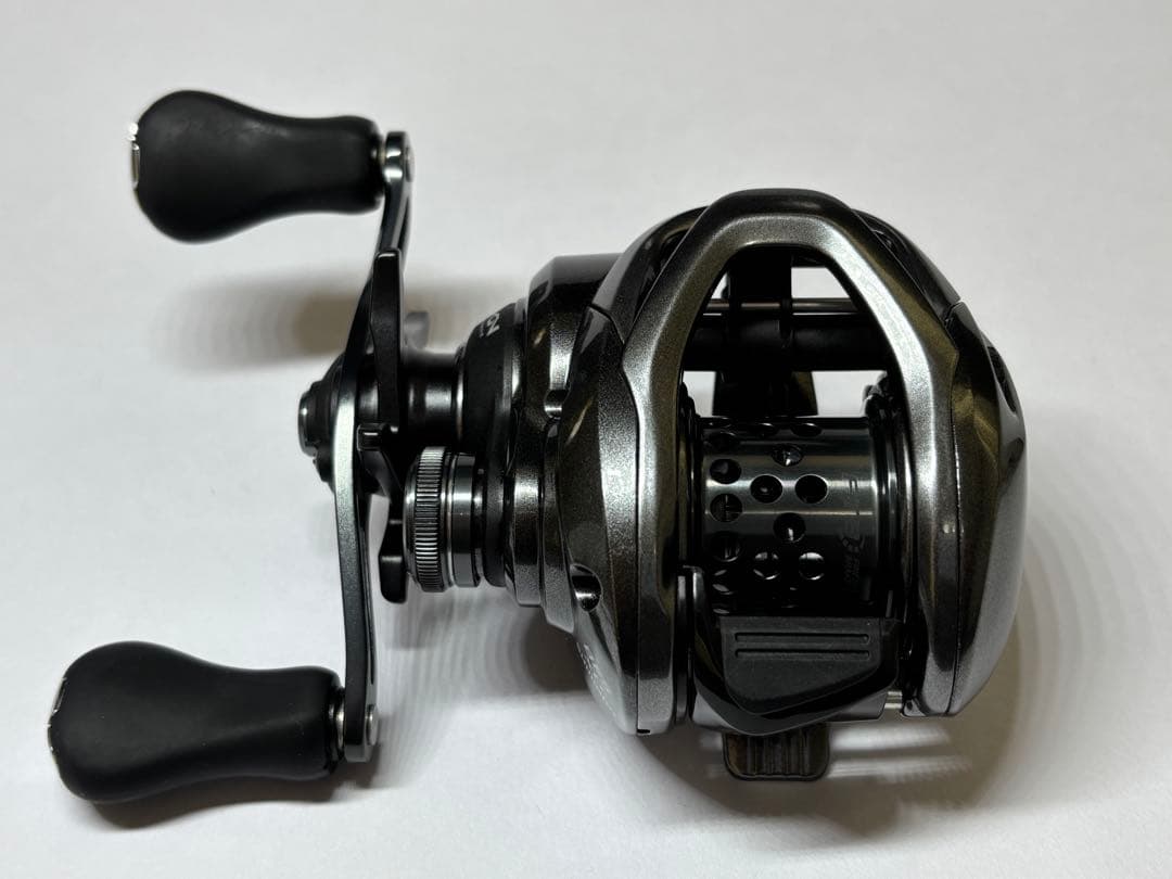SHIMANO シマノ 25 SLX BFS XG LEFTベイトリール