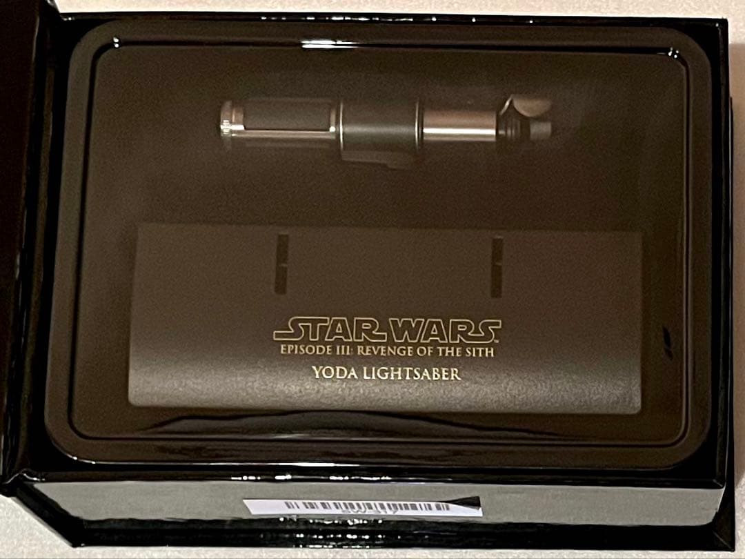 【レア】スターウォーズ コレクターセット(ミニライトセイバー2種、X WING)