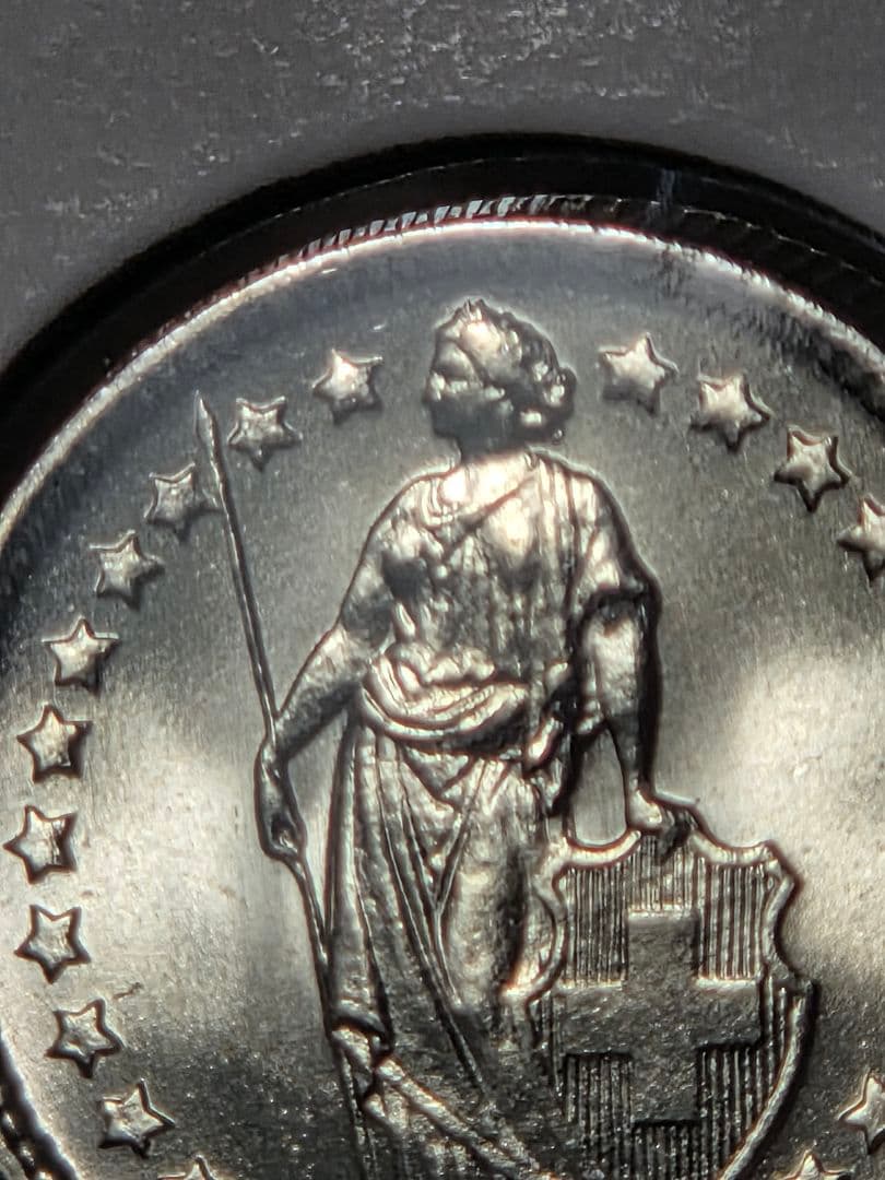 (稀少 完全未使用)スイス連邦　ヘルヴェティア立像　1/2フラン銀貨　1962B