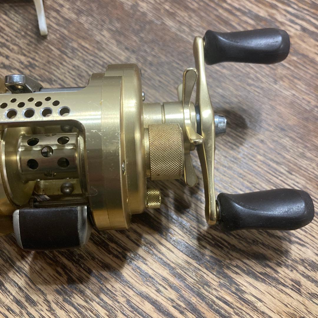 ス*カ様 シマノ　カルコン100 右ハンドル　機関良好！！