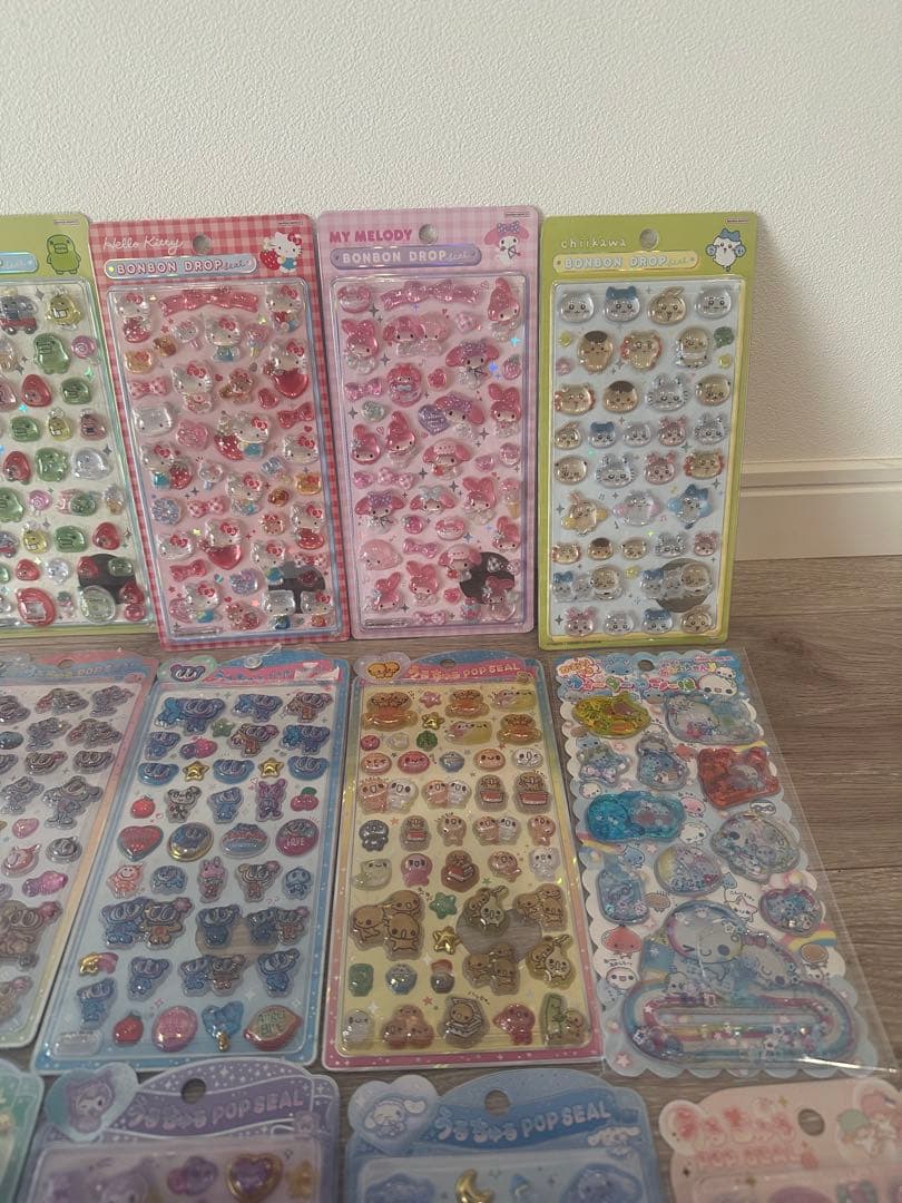 【正規品、未開封】たまごっち全種、サンリオ2弾ボンボンドロップ、うるちゅるセット