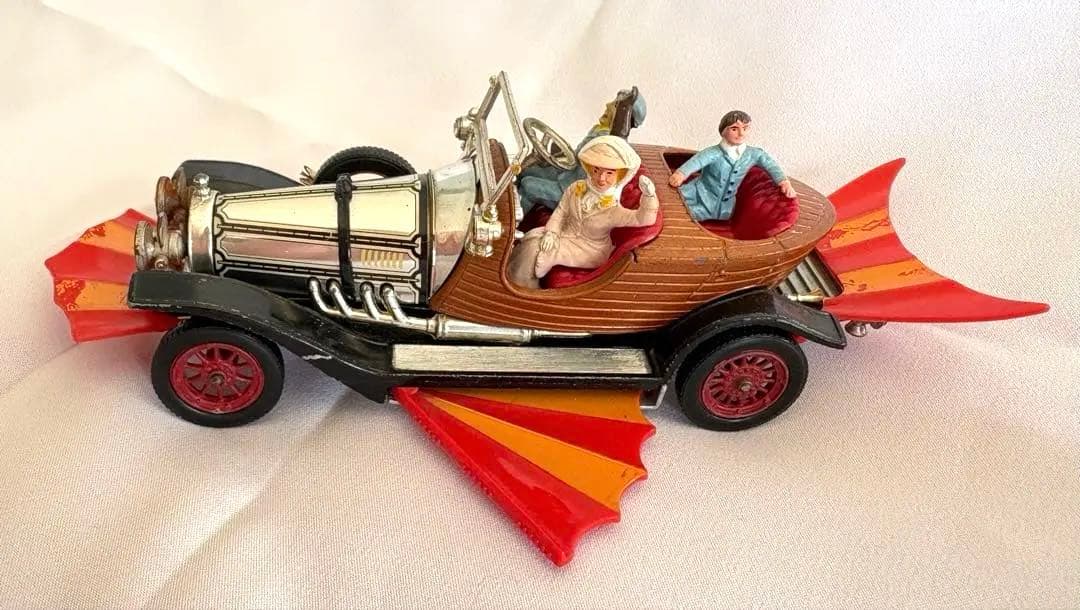 【希少・当時物】コーギー製 チキチキバンバン ミニカー ギミック稼働品