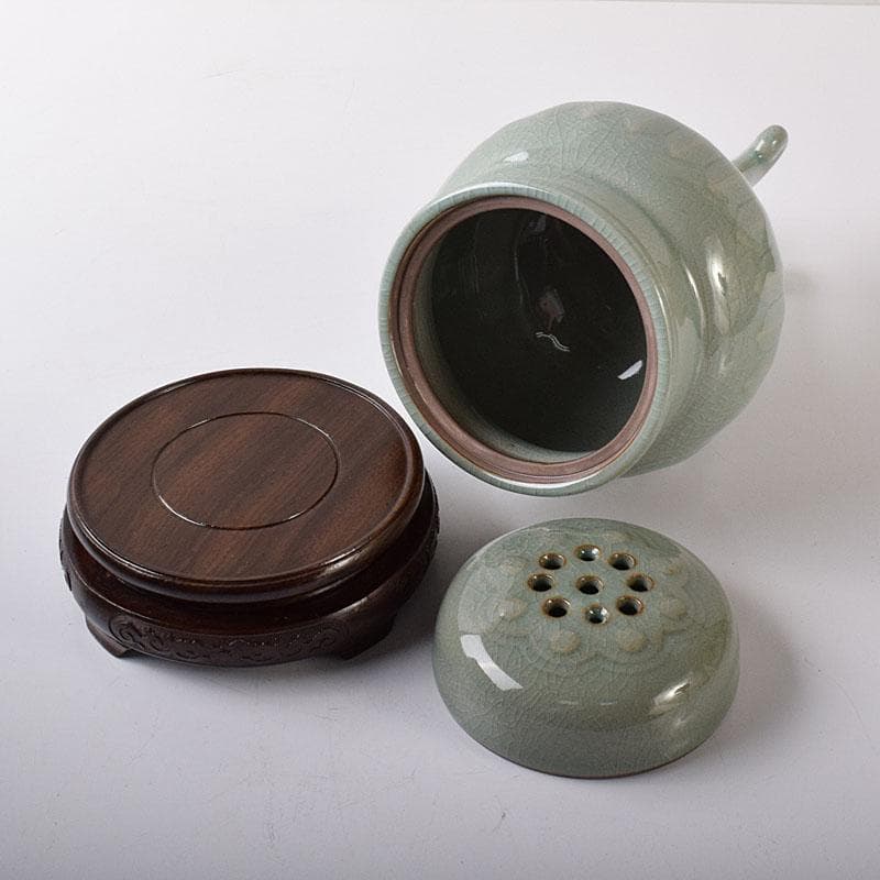 中国　徐朝興　徐凌　龍泉青磁　三ツ足蓋香炉　唐木台・証明書・箱付　V　7769C