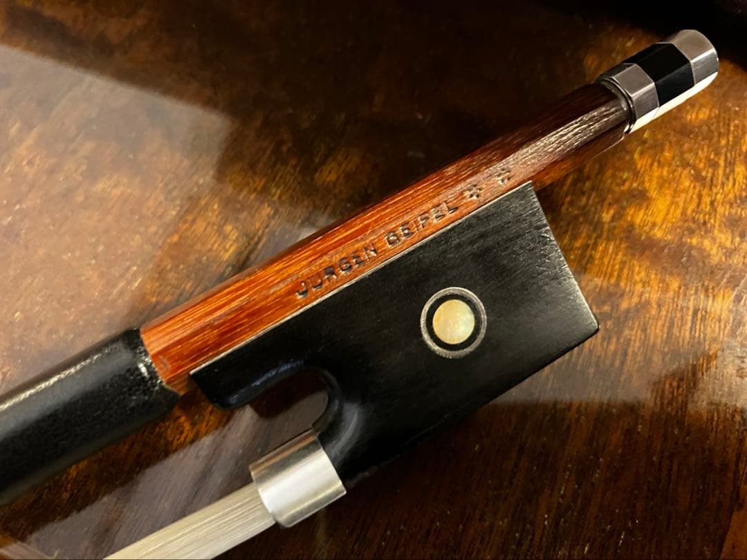 バイオリン弓　4/4 ドイツ弓　刻印　Jurgen Geipel ＊＊