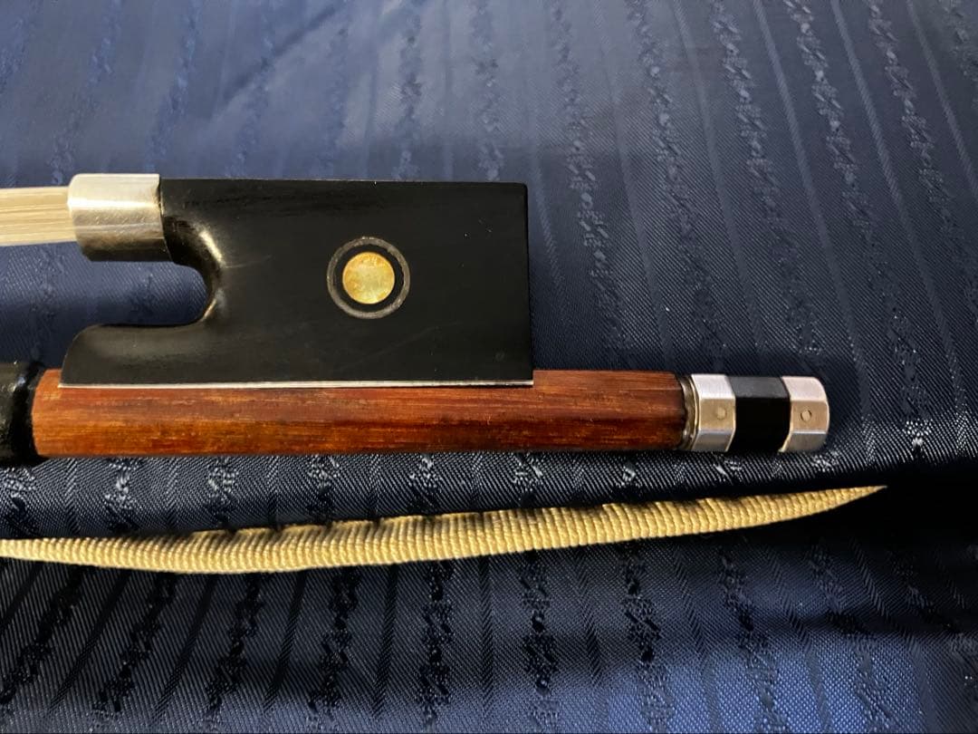 バイオリン弓　4/4 ドイツ弓　刻印　Jurgen Geipel ＊＊