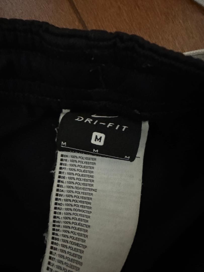 Nike DRI-FIT ブラックジャージパンツ Mサイズ
