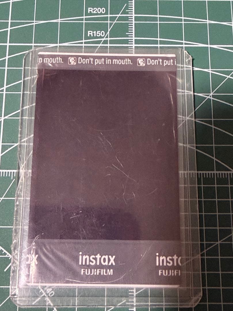 TWICE チェヨンちゃんサイン入りインスタックスチェキ