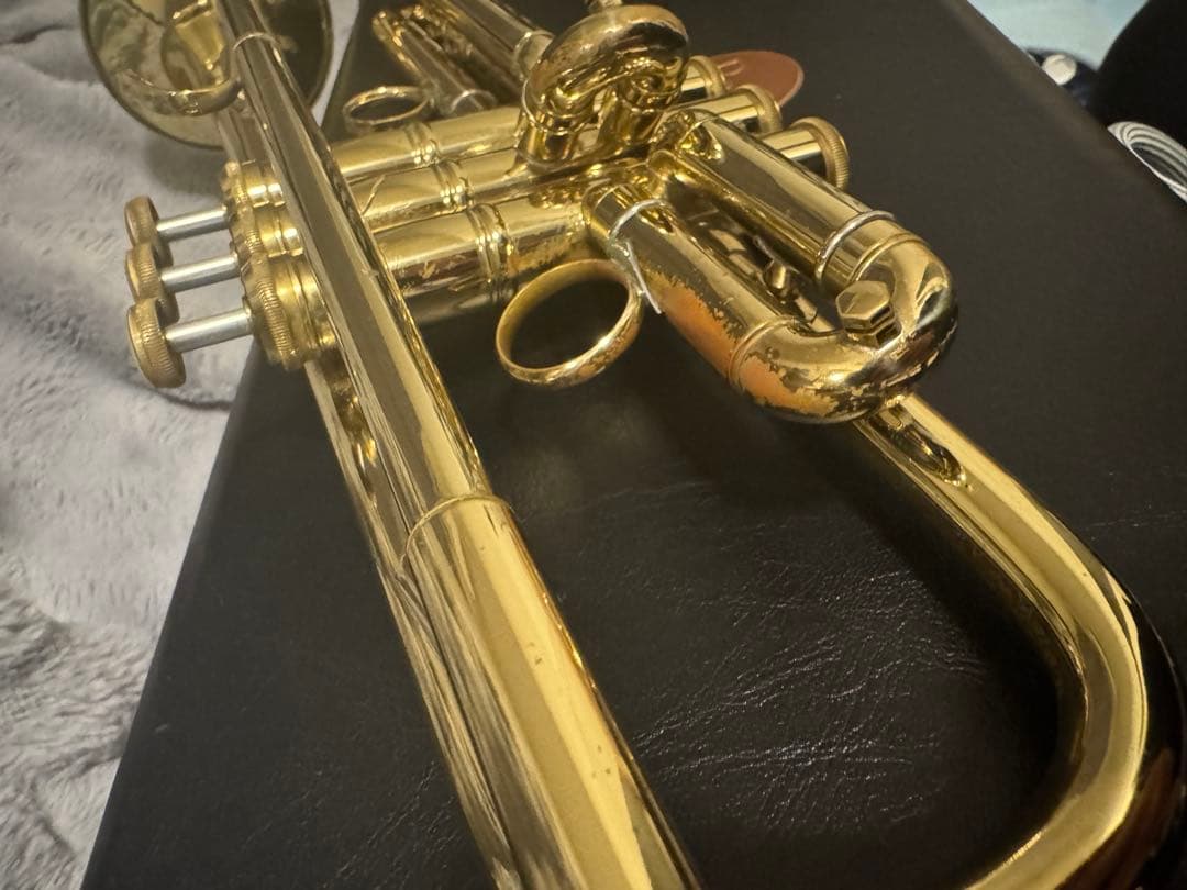 Bach トランペット　NEW YORK #7 GOLD ハードケース付き