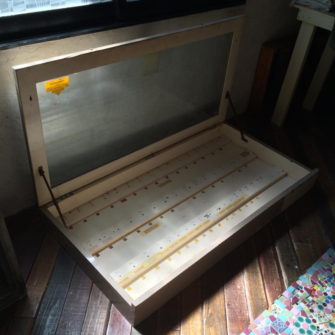 イギリス アンティーク ガラス ケース ディスプレイ 陳列棚 開閉式 店舗 什器