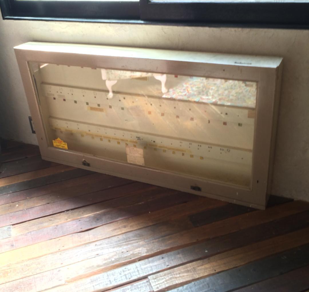 イギリス アンティーク ガラス ケース ディスプレイ 陳列棚 開閉式 店舗 什器