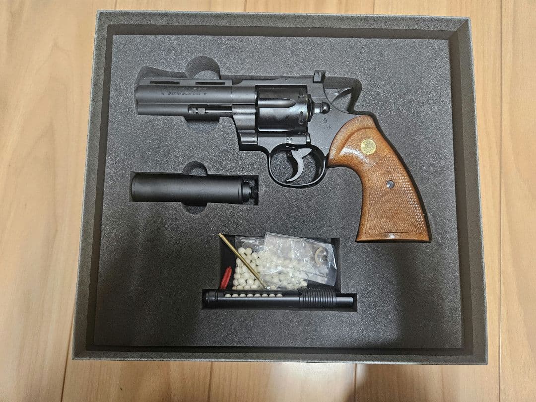 コルトパイソン RYO SAEBAモデル ガスガン