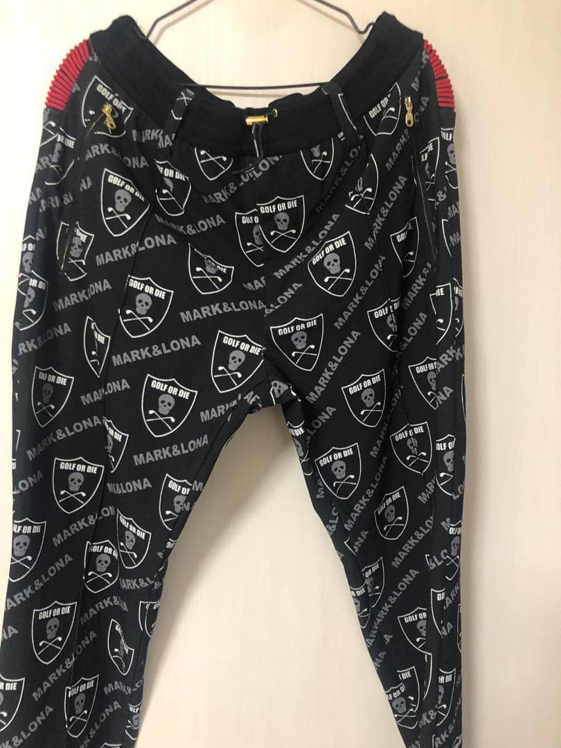 マークアンドロナ