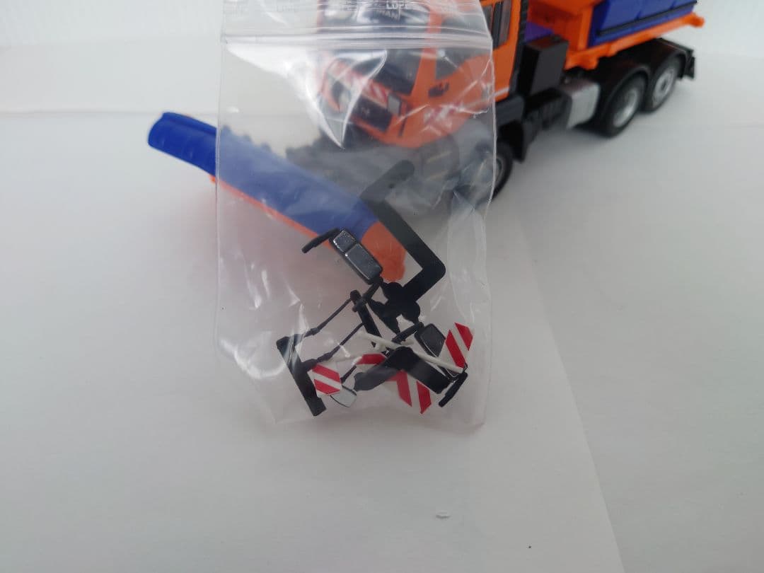 除雪車　MAN TGS Euro6 コンラート　1/50