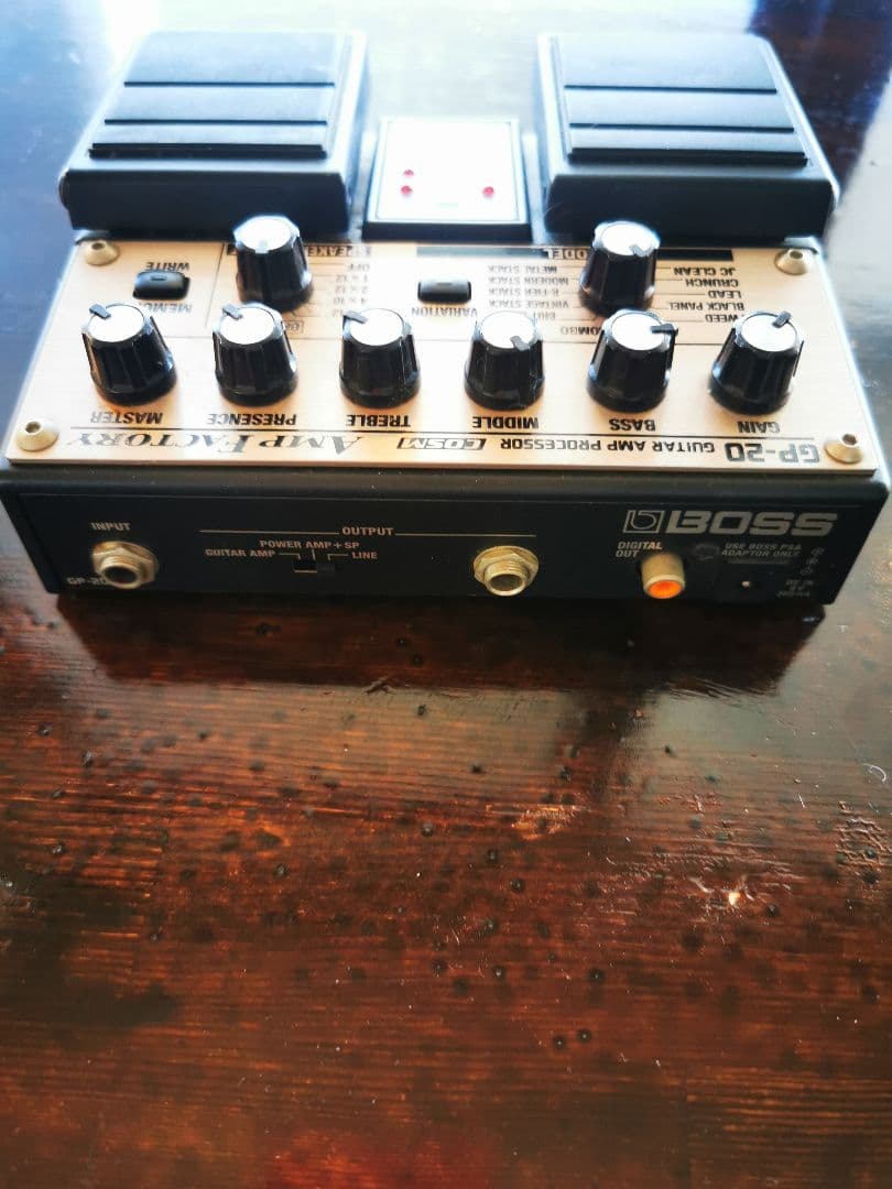 BOSS GP-20 ギターアンププロセッサー