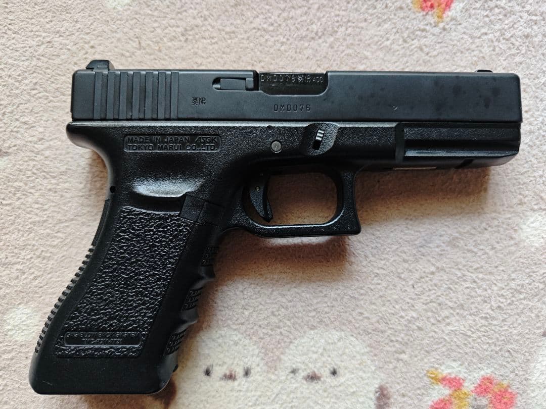 東京マルイ Glock 17gen3 ブラック マガジン3本付き