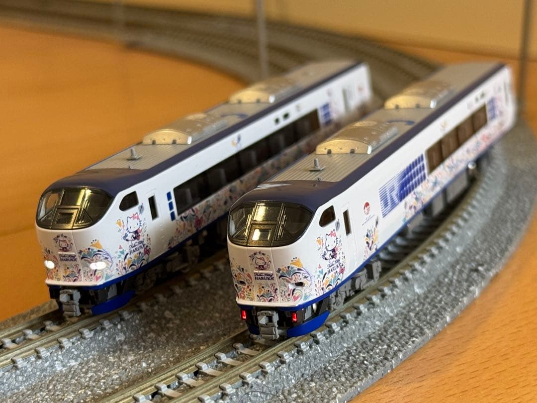 TOMIX 98692 JR281系特急電車(ハローキティはるか・Kansai)