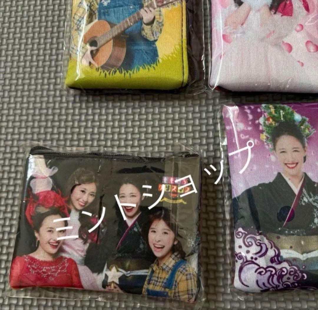 【未使用】レア　限定グッズ　ももいろクローバーZポーチ、ストラップ、缶バッジ