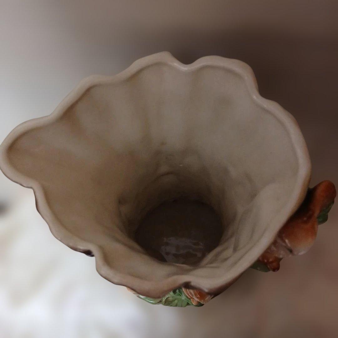 イギリス　ヴィンテージ　HORNSEA FAUNA　花器　バンビ　リス