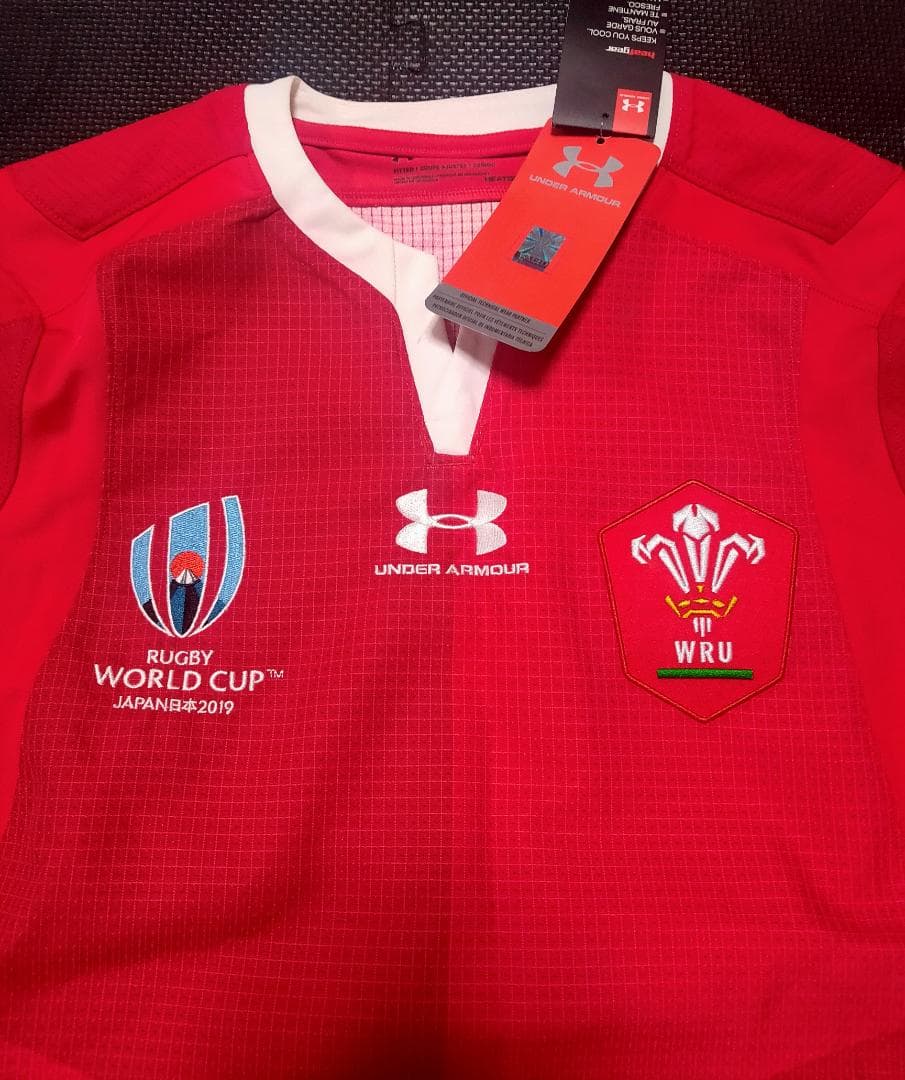 アンダーアーマー　ラグビーウェールズ代表　ホームオーセンティックジャージ