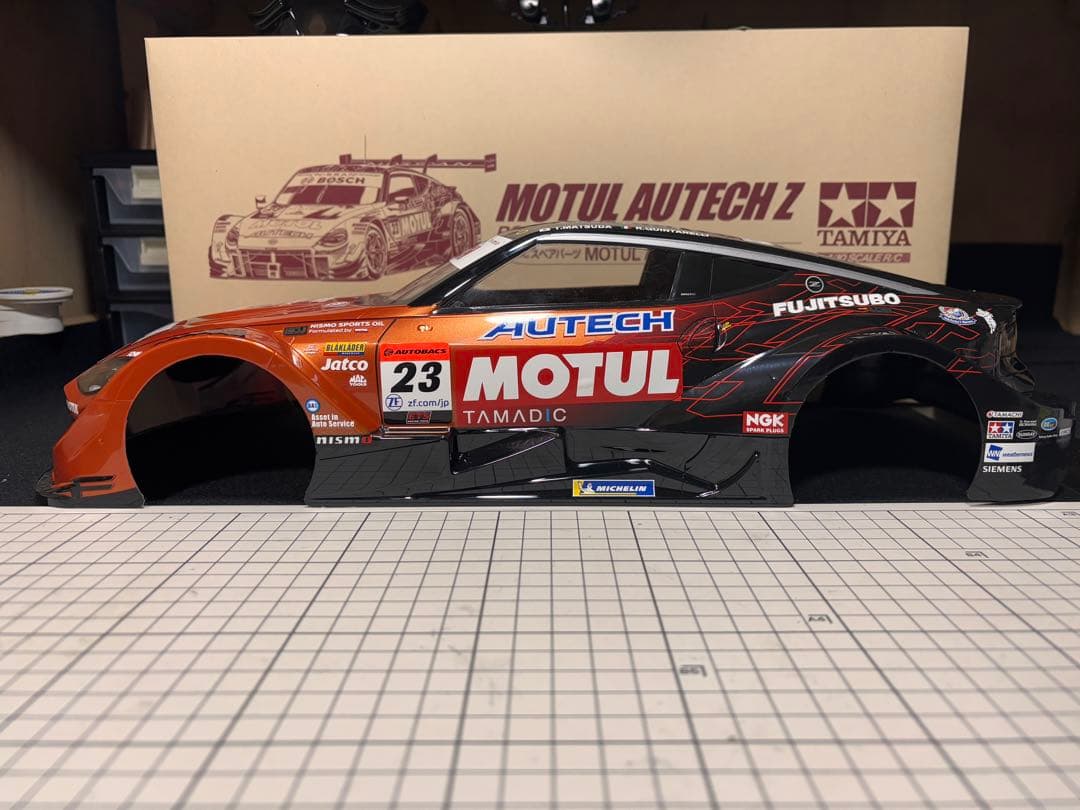【最終値下げ】タミヤ　ラジコン MOTUL AUTECH Z