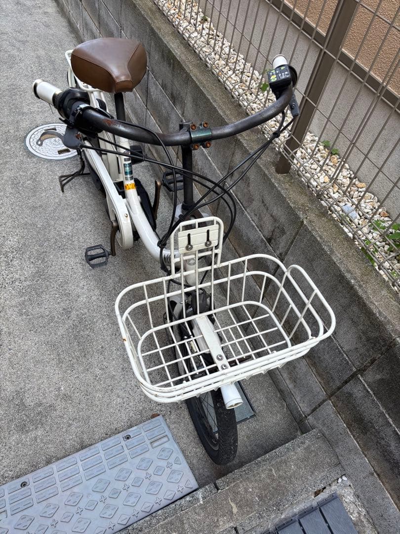 ブリヂストン　bikke 電動自転車 　チャイルドシート無し