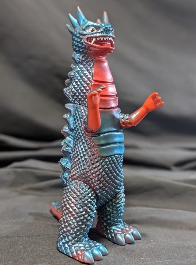 ベムラー「ウルトラマン」登場怪獣（М１号）ソフビフィギュア