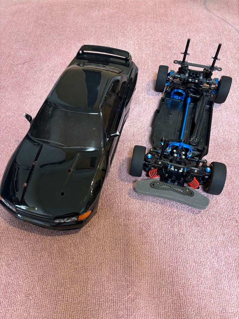 タミヤ　TT-02 オプション多数　フルベアリング仕様　R32ボディー