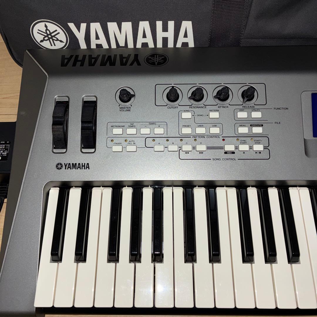 完動品！！ケース付き！YAMAHA MM6 シンセサイザー