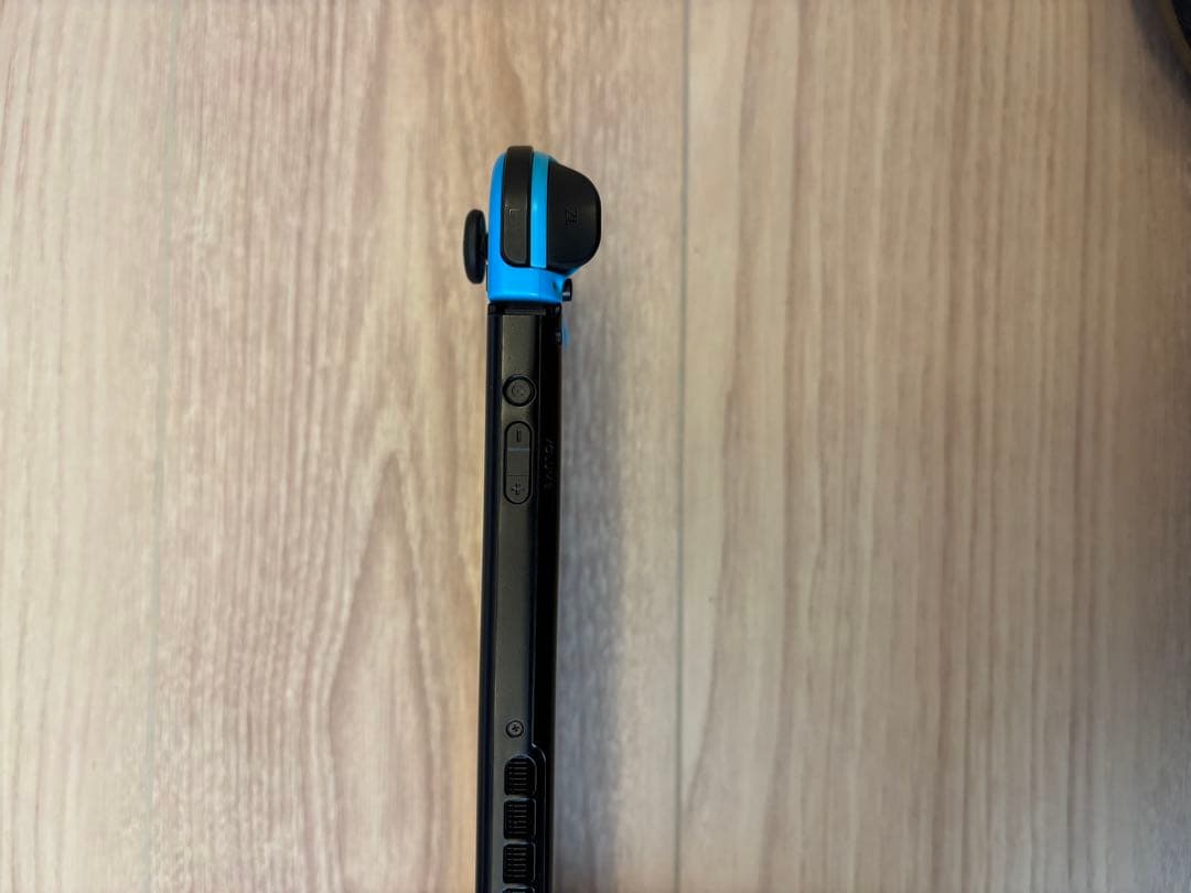 Nintendo Switch 本体 赤・青 Joy-Con 付属品あり