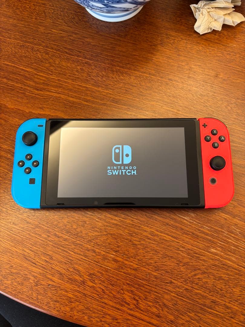 Nintendo Switch 本体 赤・青 Joy-Con 付属品あり