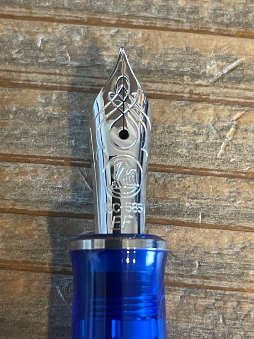 ペリカン 2013年特別生産品 M605 マリーンブルー EF